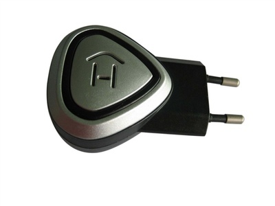 手機充電51-東營世紀緣-東營世紀緣汽車用品、東營汽車用品批發、東營汽車美容、汽車用品、汽車裝飾、汽車美容、汽車用品批發、汽車服務連鎖、東營汽車裝飾、東營汽車裝飾用品、汽車美容養護產品、3M鈦金高隔熱太陽膜、廣東清欣